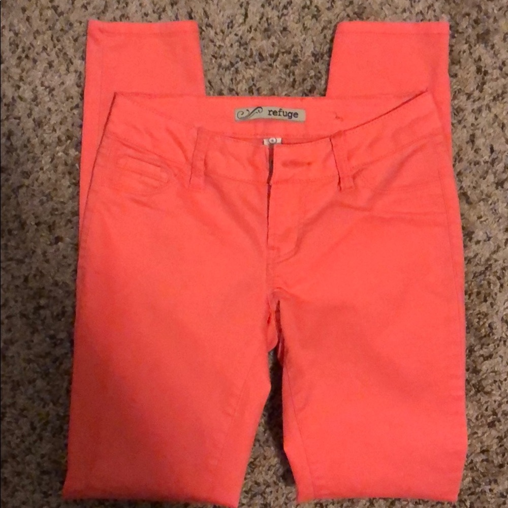 Coral jeans